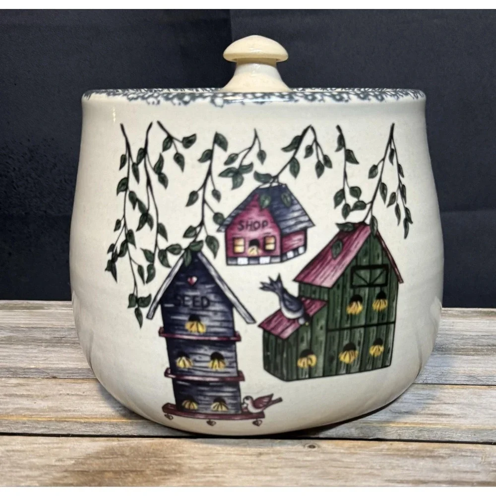 Home & Garden Party Birdhouse Cookie Jar Stoneware Beige Farmhouse USA 1999